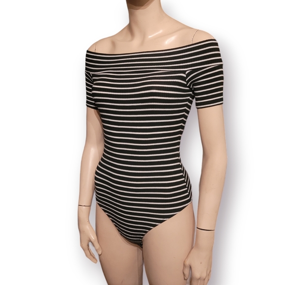 Forever 21 Black and White Striped Knit Bodysuit size small - Picture 2 of 5